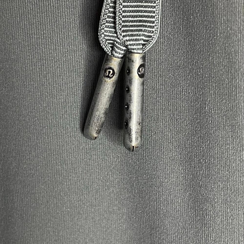 Lululemon Keep Moving Pant size 4 Grey Sage - Picture 15 of 16